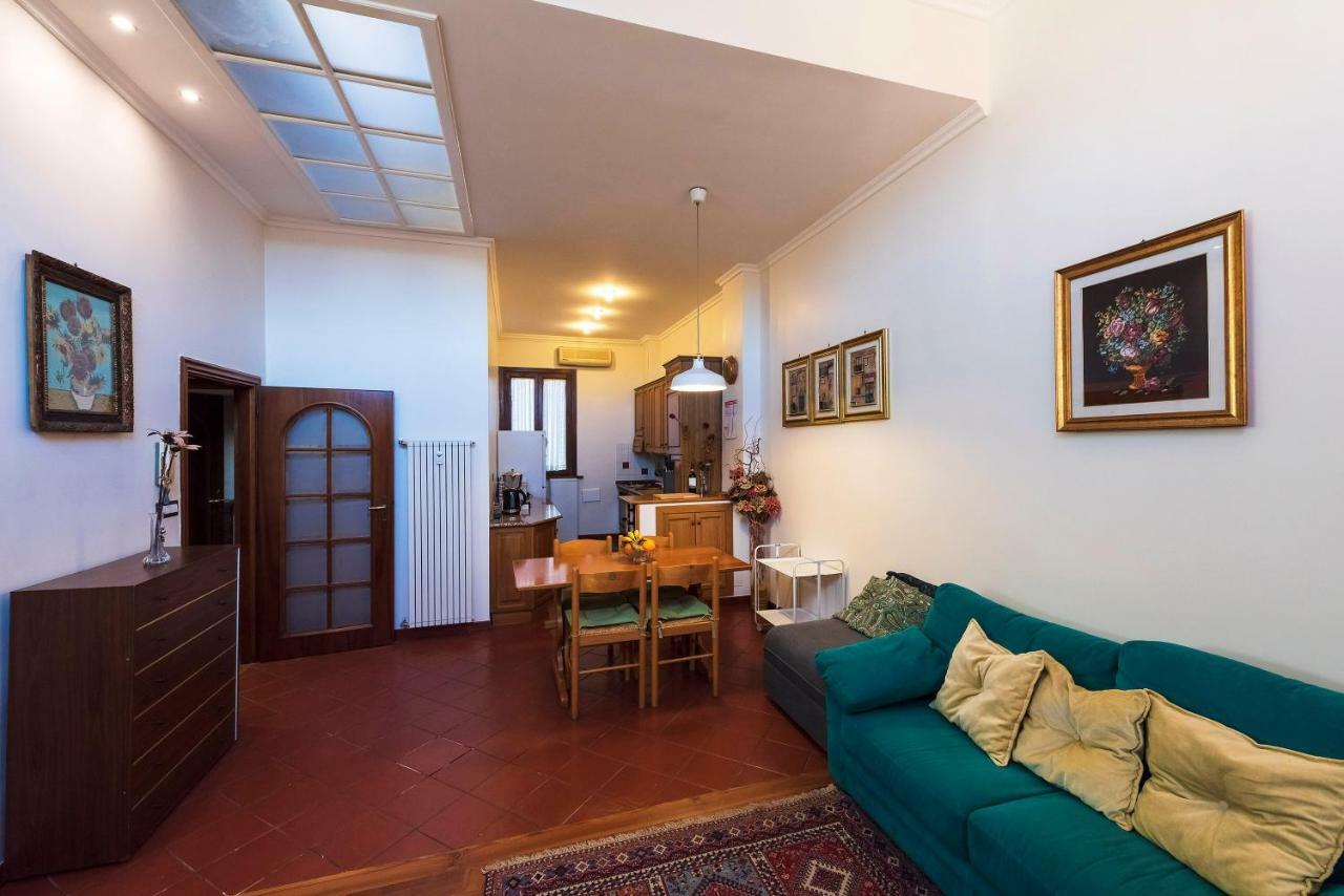 Toberto Apartment Roma Esterno foto